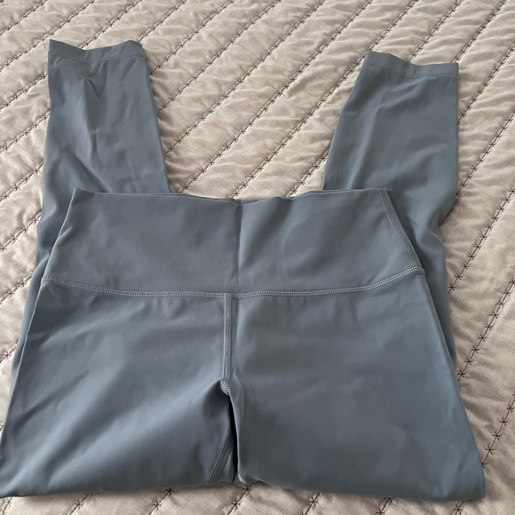 lululemon athletica Pants - NWOT Lululemon Wunder Under High-Rise 25” Leggings - chambray